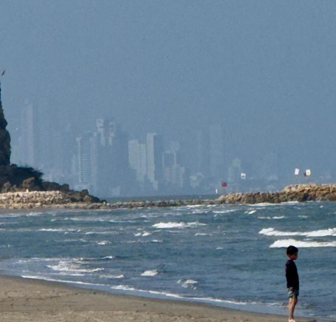 Modern Coastal Retreat Near The *